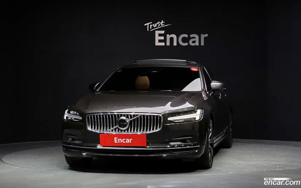 Volvo S90 B6 AWD 2022 — миниатюра 3