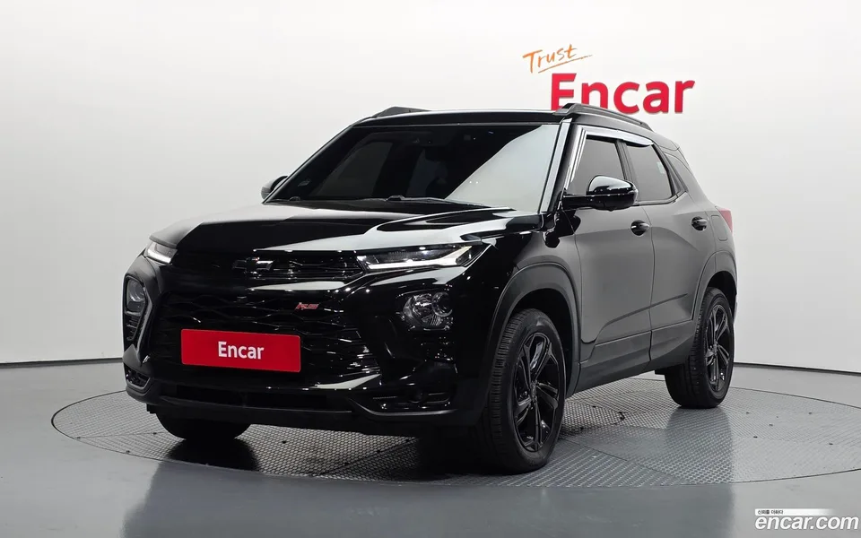 Chevrolet Trailblazer 1.3 4WD 2022 — фото 1, купить с доставкой в Москву