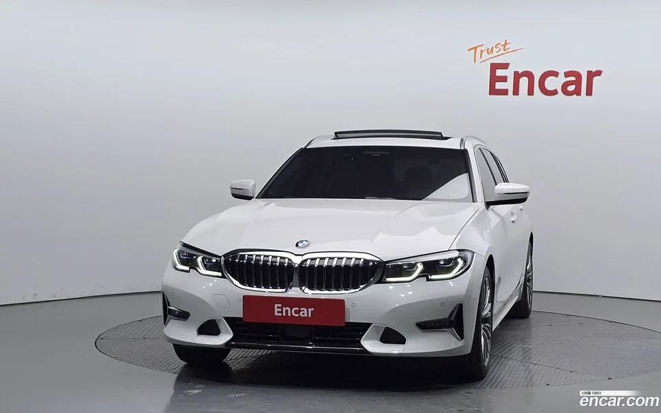 BMW 3 Series 320i 2022 — миниатюра 3