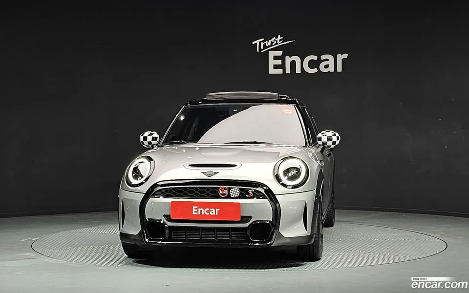 MINI Cooper S 5 2023 — миниатюра 3