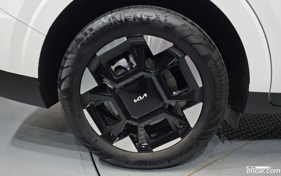 Kia Carnival HEV 9 2024 — миниатюра 5