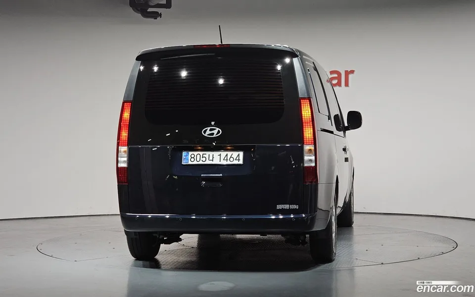 Hyundai Staria 5 2024 — миниатюра 4