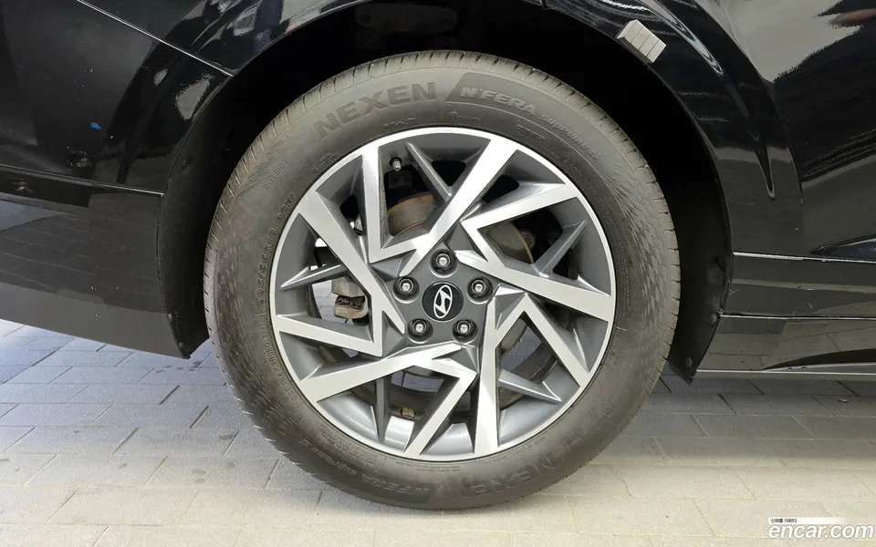 Hyundai Grandeur 2.5 2WD 2023 — миниатюра 5