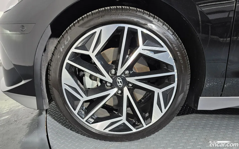 Hyundai Ioniq 6 2023 — миниатюра 2