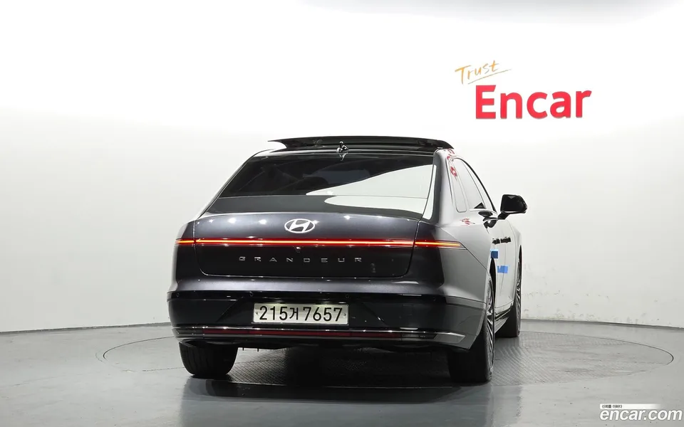 Hyundai Grandeur Hybrid 2025 — миниатюра 4