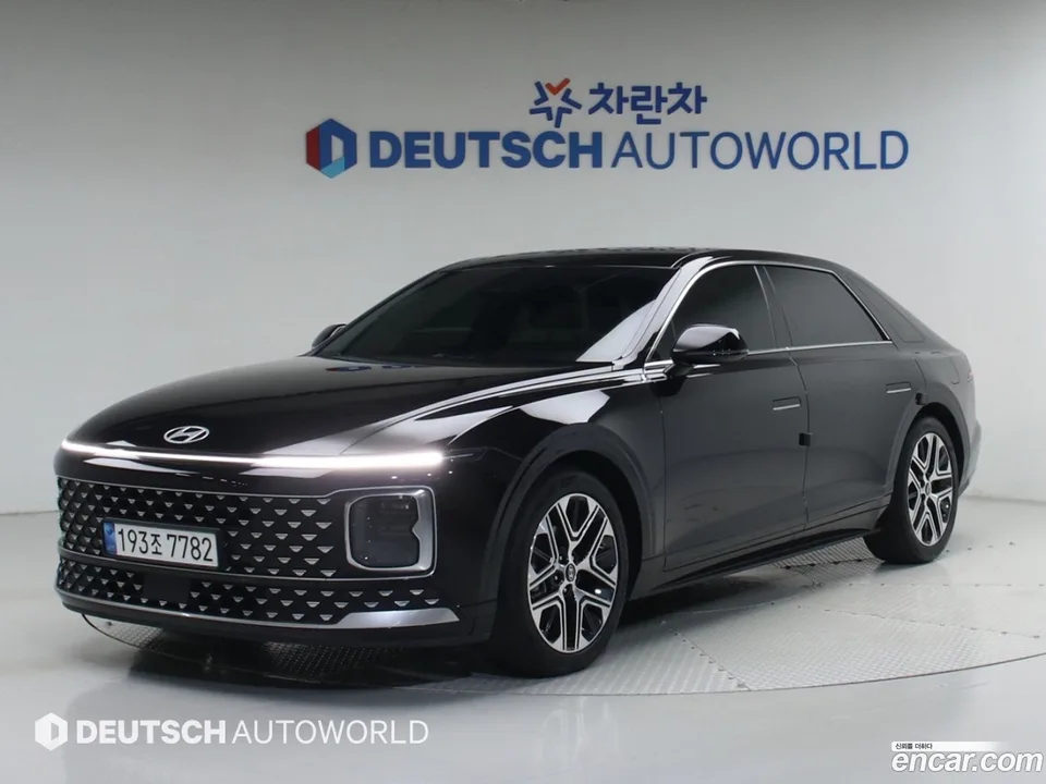 Hyundai Grandeur Hybrid 2023 — фото 1, купить с доставкой в Москву