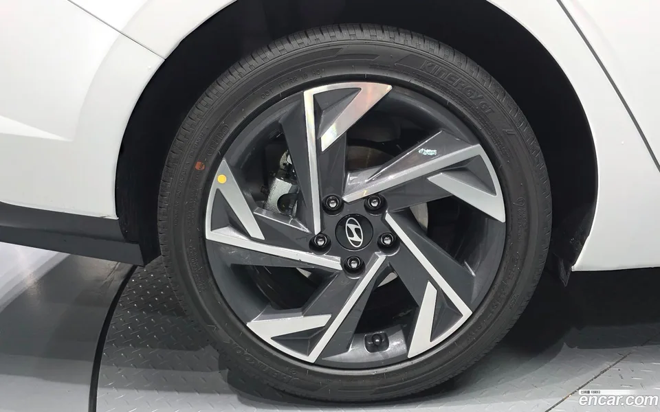 Hyundai Avante CN7 1.6 2026 — миниатюра 5