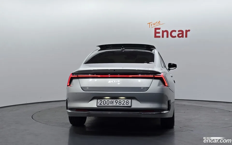 Kia K8 Hybrid 2024 — миниатюра 4
