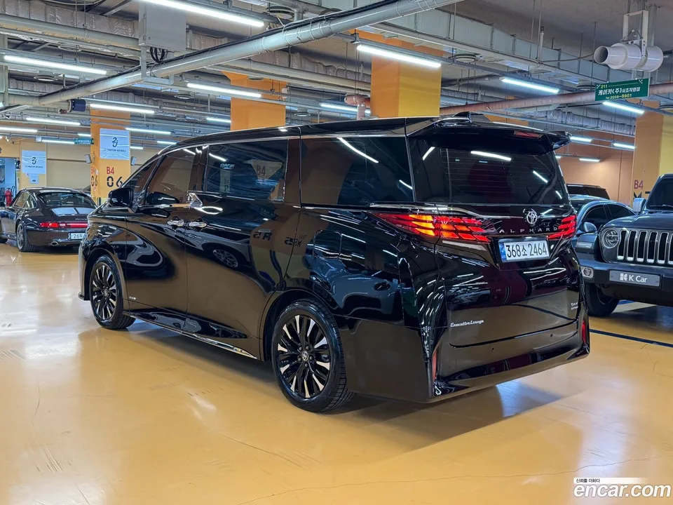 Toyota Alphard 2.5 HEV AWD 2024 — миниатюра 3