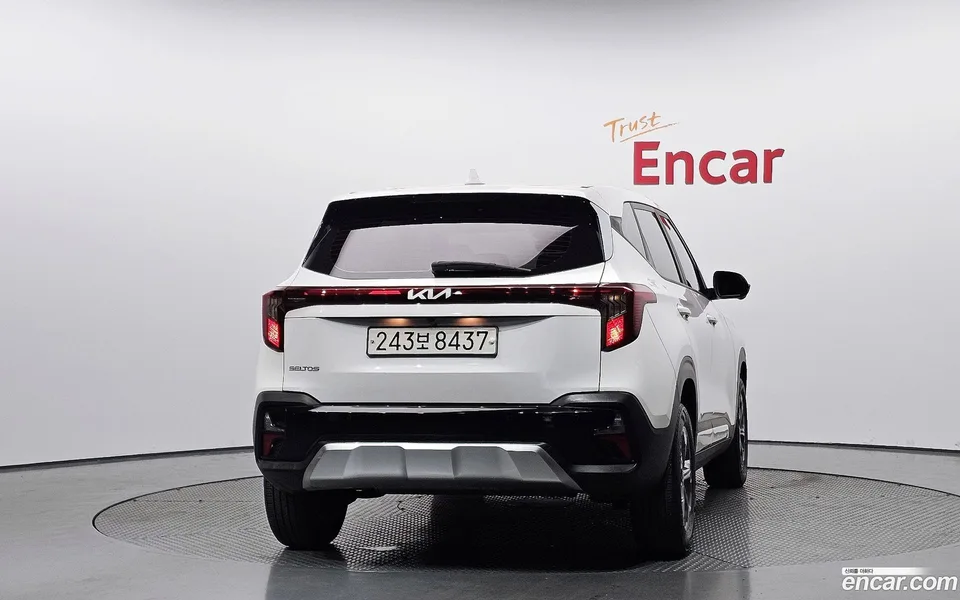 Kia Seltos 2.0 2WD 2023 — миниатюра 4