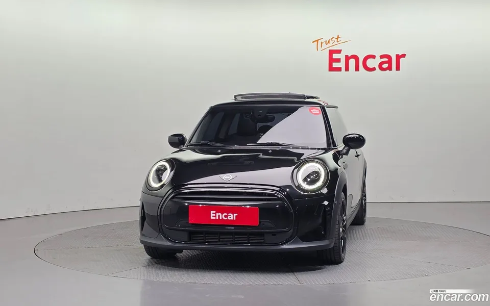 MINI Cooper 2023 — миниатюра 3