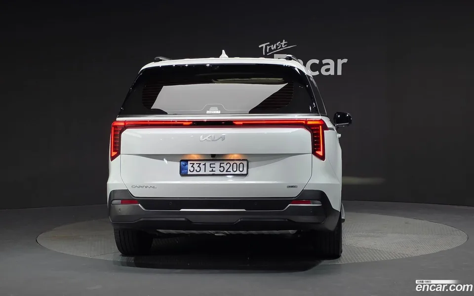 Kia Carnival HEV 7 2025 — миниатюра 4