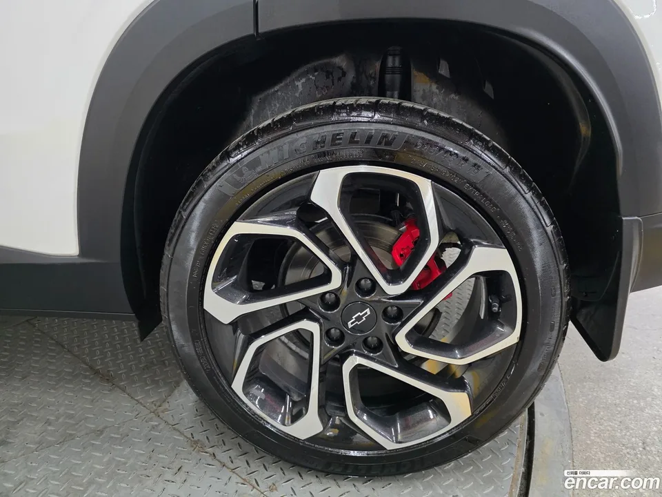 Chevrolet Trax Crossover 1.2 RS 2023 — миниатюра 5
