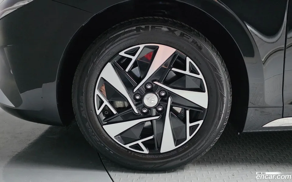Hyundai Grandeur IG Hybrid 2022 — миниатюра 2