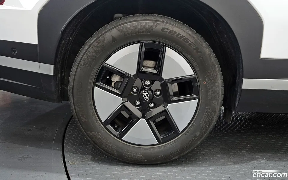 Hyundai SantaFe HEV 1.6 2WD 2024 — миниатюра 2