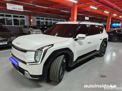 Kia EV9 2023 buy in Moscow