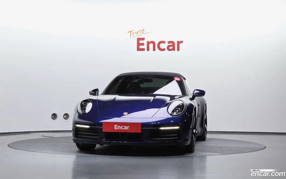 Porsche 911 (992) 4 2024 — миниатюра 3