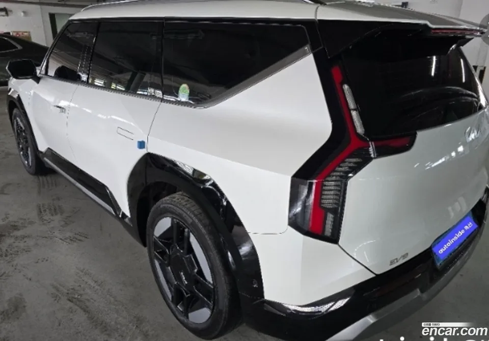 Kia EV9 4WD 2023 — миниатюра 4