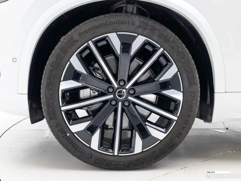 Volvo XC90 B6 2026 — миниатюра 5