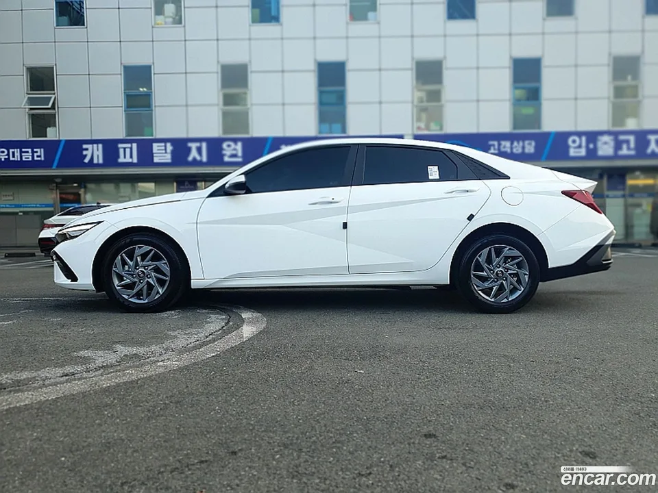 Hyundai Avante CN7 1.6 2024 — миниатюра 4