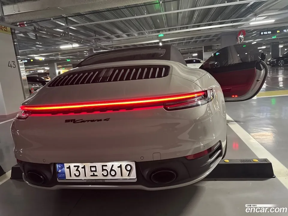 Porsche 911 (992) 4 2024 — миниатюра 4