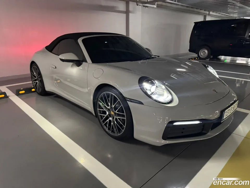 Porsche 911 (992) 4 2024 — миниатюра 5