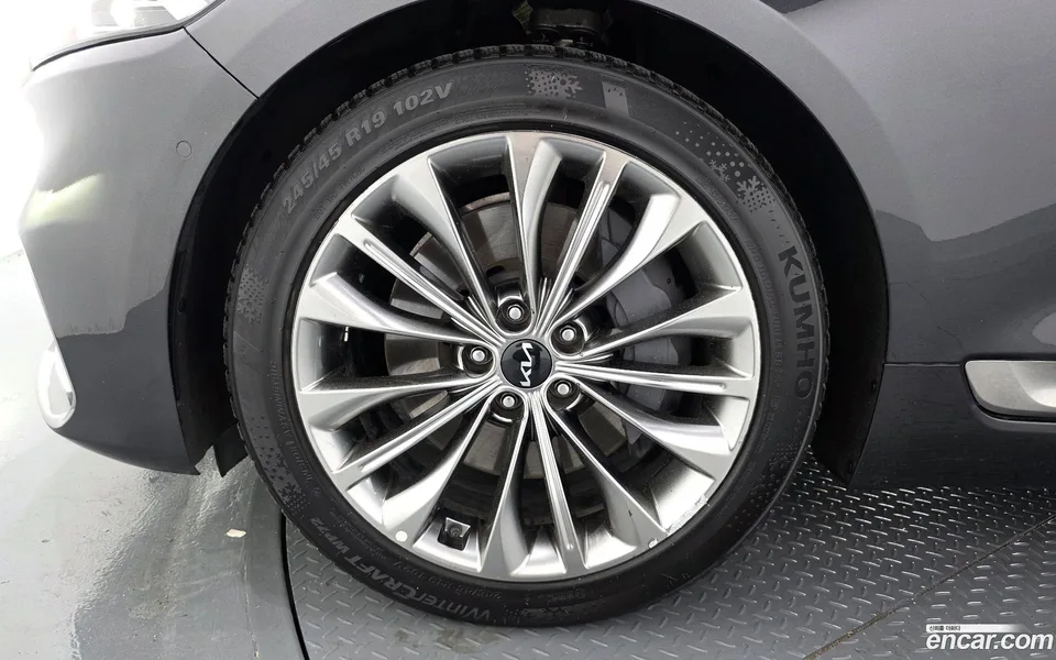 Kia K9 3.8 GDI AWD 2023 — миниатюра 2