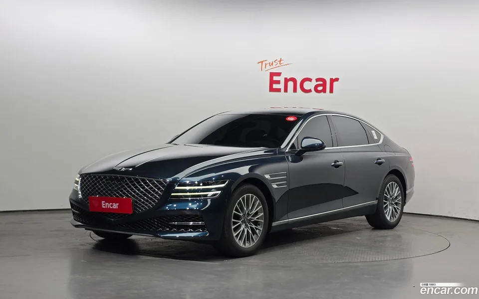 Genesis G80 2.5 2WD 2023 — фото 1, купить с доставкой в Москву