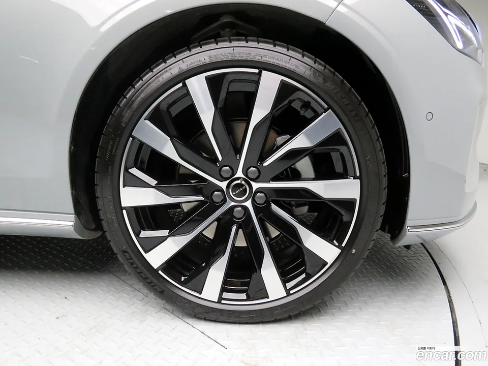 Volvo S90 B5 2026 — миниатюра 2