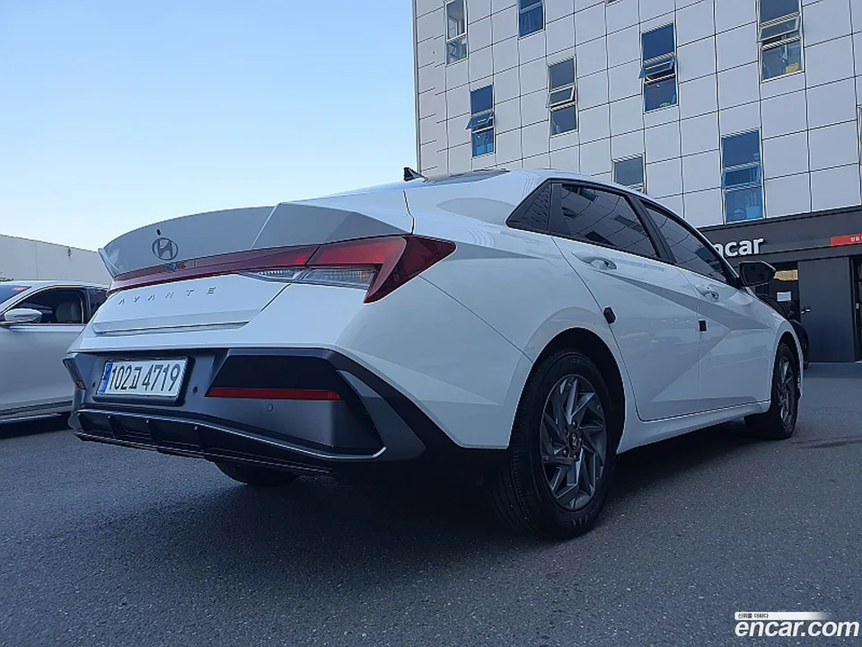 Hyundai Avante CN7 1.6 2023 — миниатюра 5