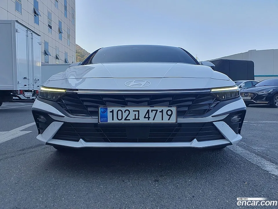 Hyundai Avante CN7 1.6 2023 — фото 1, купить с доставкой в Москву