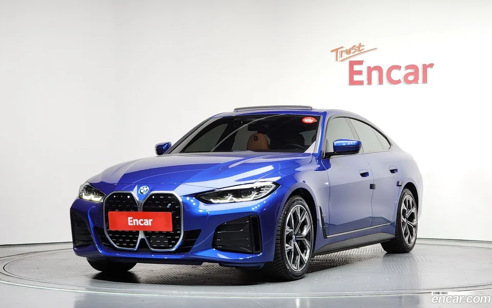 BMW i4 eDrive40 M 2022 — фото 1, купить с доставкой в Москву