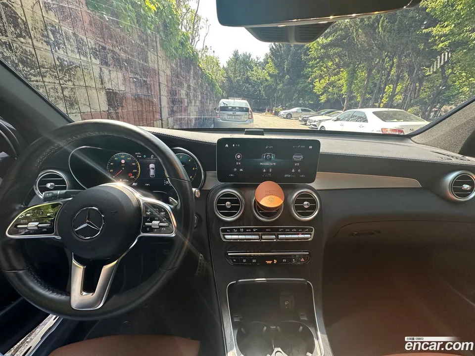 Mercedes-Benz GLC-Class GLC220 d 4MATIC 2023 — миниатюра 4