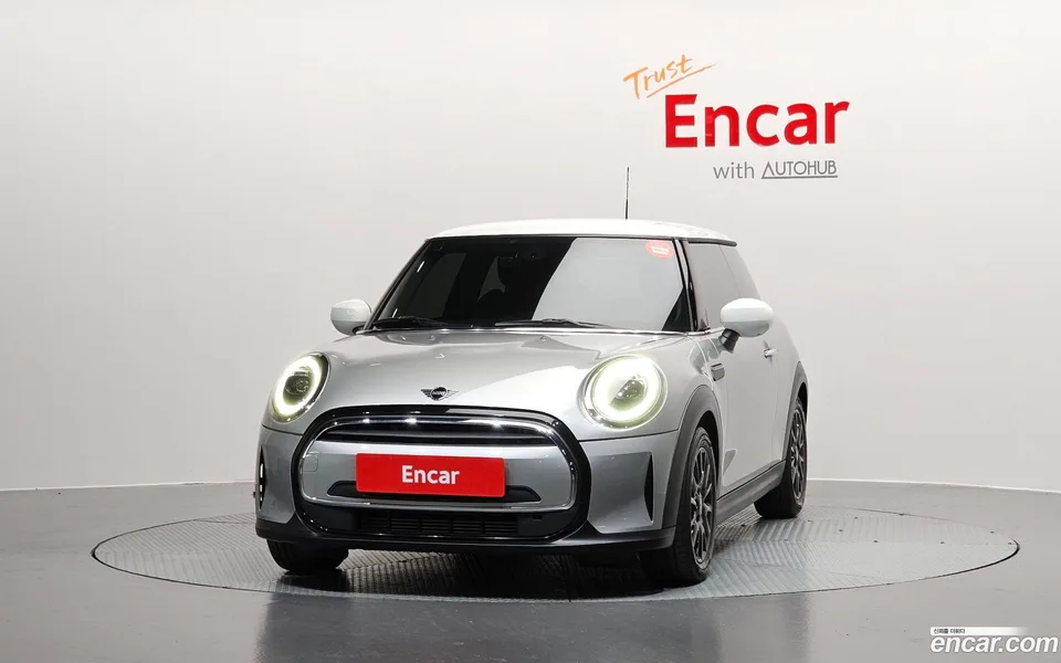 MINI Cooper 2023 — миниатюра 3