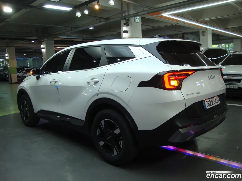 Kia Sportage 1.6 2WD 2025 — миниатюра 3