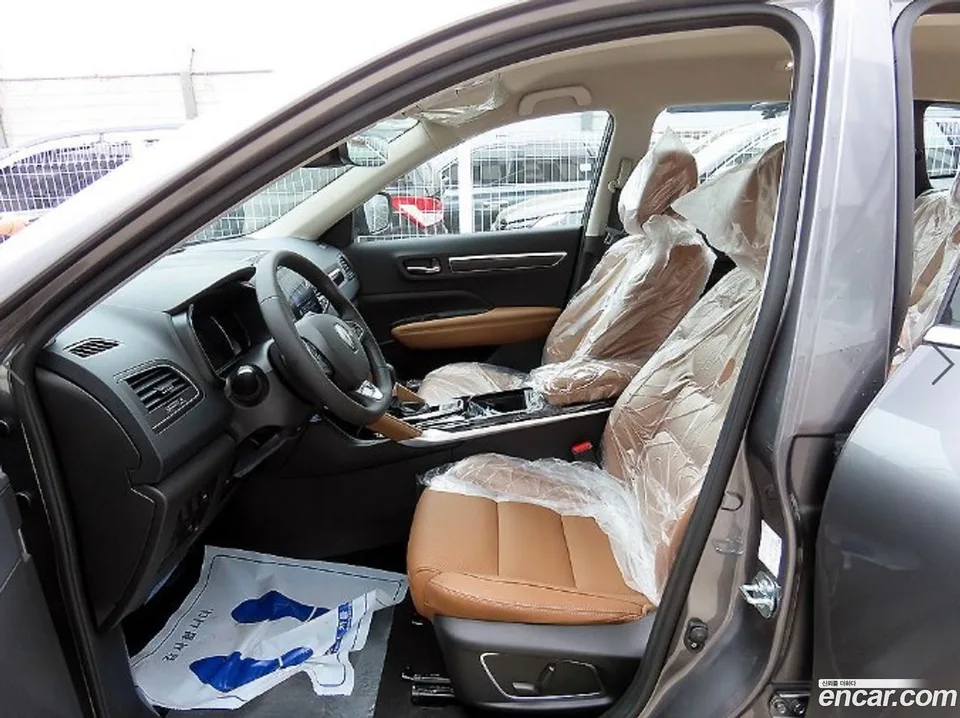 Renault Samsung QM6 2.0 GDe RE 2WD 2026 — миниатюра 2