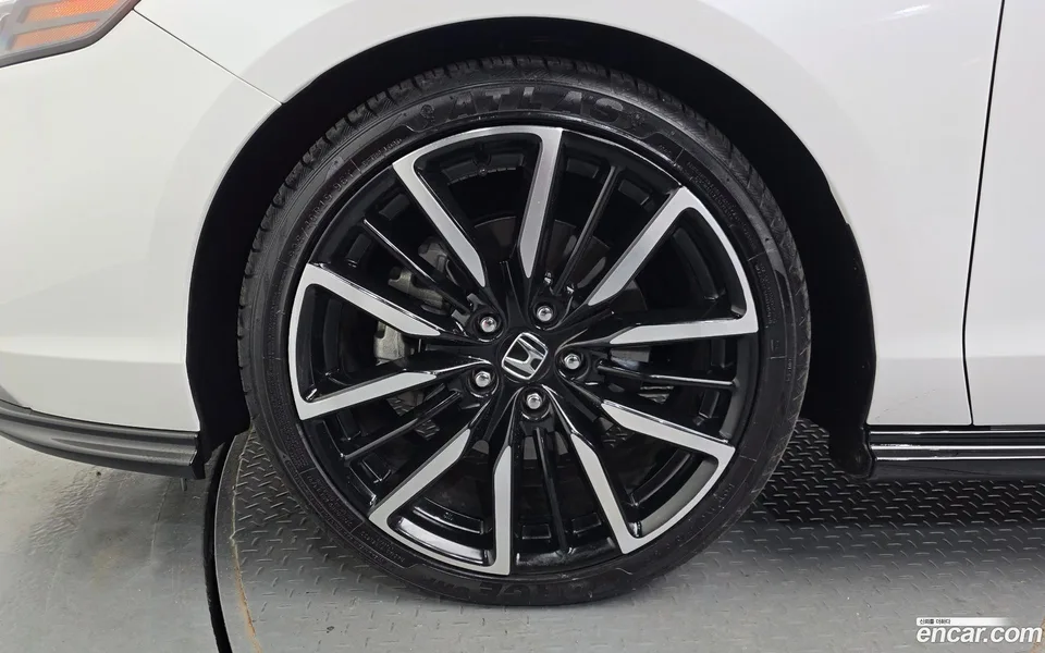 Honda Accord 2.0 2023 — миниатюра 5
