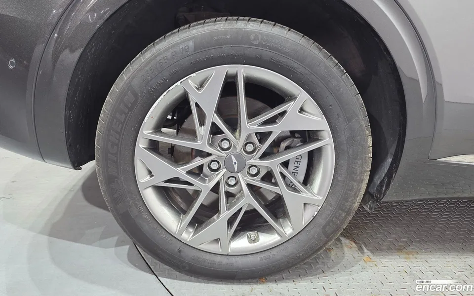 Genesis GV70 2.5T AWD 2023 — миниатюра 5