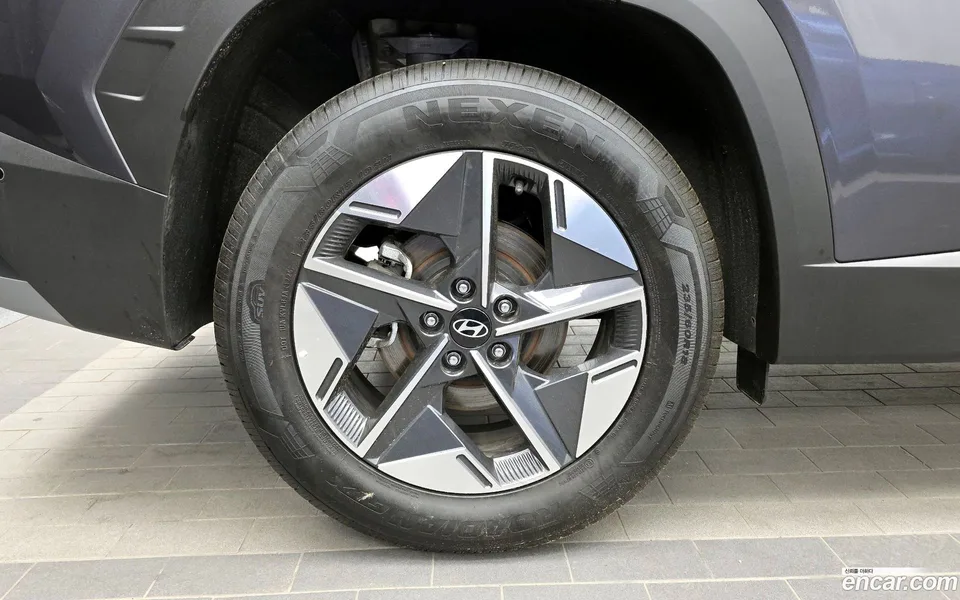 Hyundai Tucson NX4 1.6 2WD 2025 — миниатюра 5
