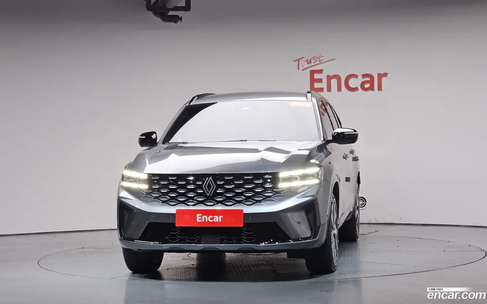 Renault Samsung Grand Koleos 1.5 E-TECH 2WD 2025 — миниатюра 3