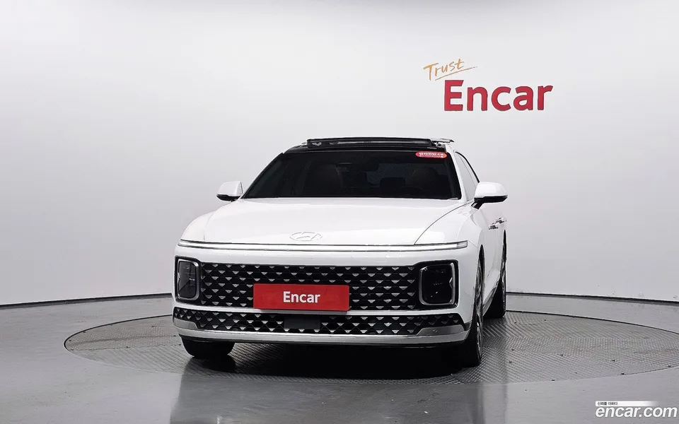 Hyundai Grandeur Hybrid 2023 — миниатюра 3