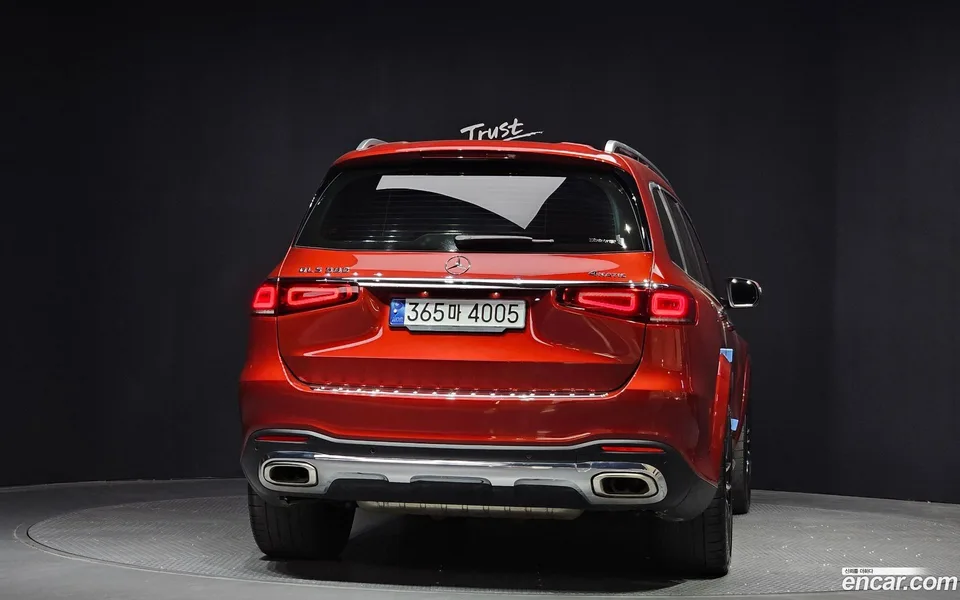 Mercedes-Benz GLS-Class GLS580 4MATIC 2023 — миниатюра 4