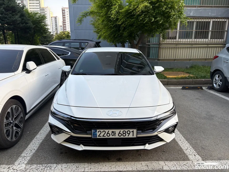 Hyundai Avante CN7 1.6 2025 — фото 1, купить с доставкой в Москву