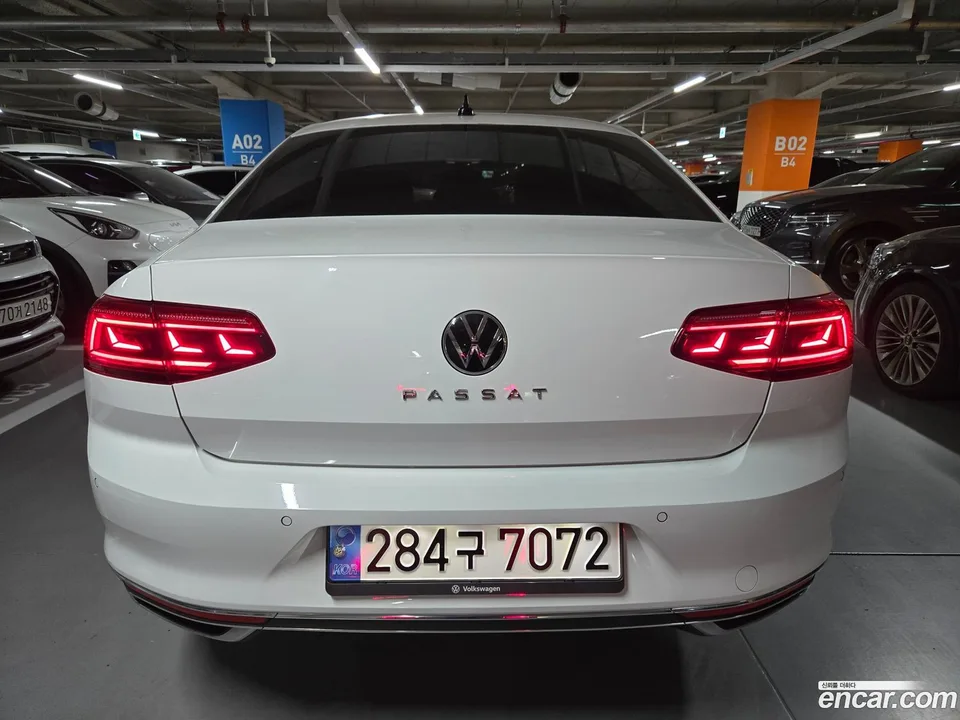 Volkswagen Passat GT 2.0 TDI 2022 — миниатюра 3