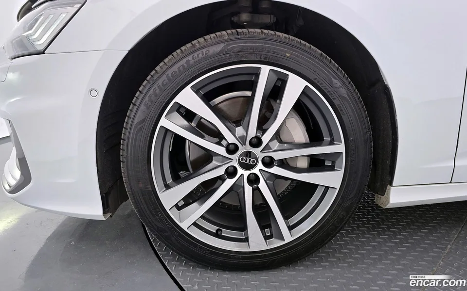 Audi A6 45 TFSI 2023 — миниатюра 2