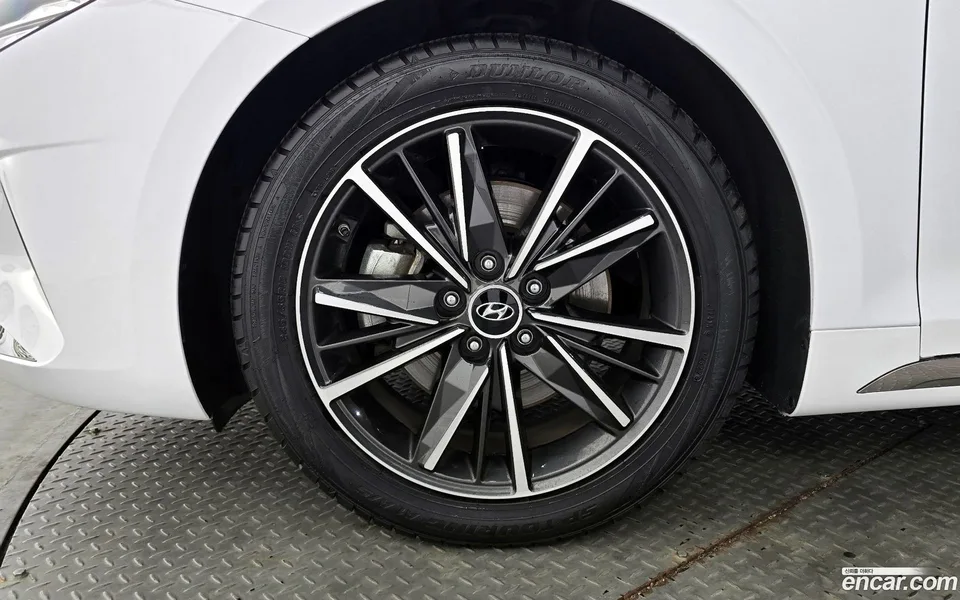 Hyundai Grandeur IG 2.5 2022 — миниатюра 2