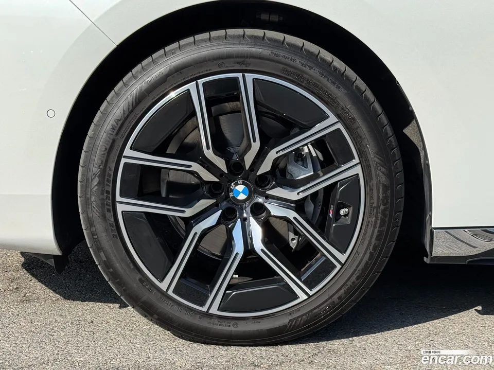 BMW 7 Series 740d xDrive M 2025 — миниатюра 2