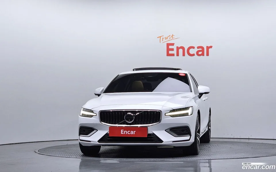 Volvo S60 B5 2023 — миниатюра 3