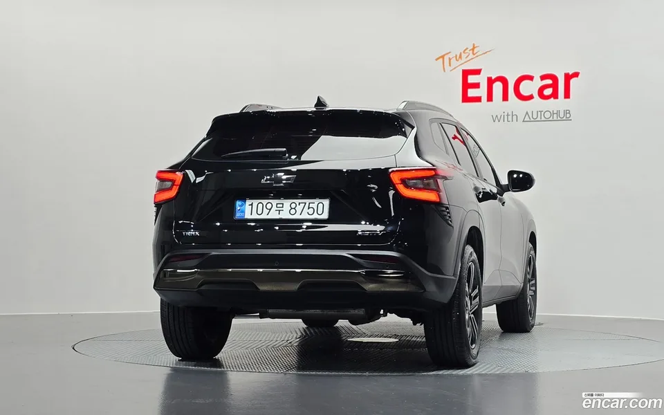 Chevrolet Trax Crossover 1.2 ACTIV 2023 — миниатюра 4
