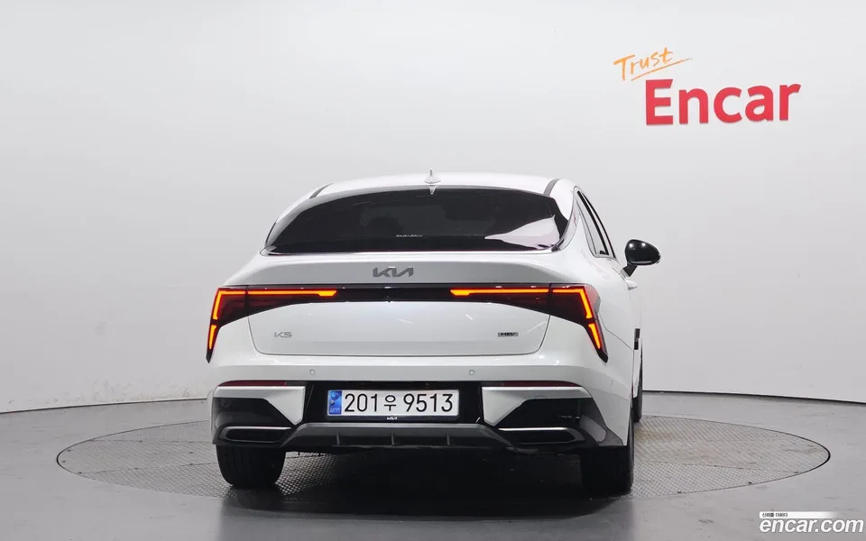 Kia K5 Hybrid 2024 — миниатюра 4